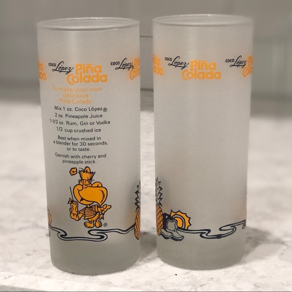 COCO LOPEZ 2pc Set Vintage Pina Colada Glasses